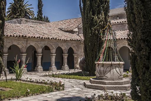 convento-de-la-recoleta-arequipa